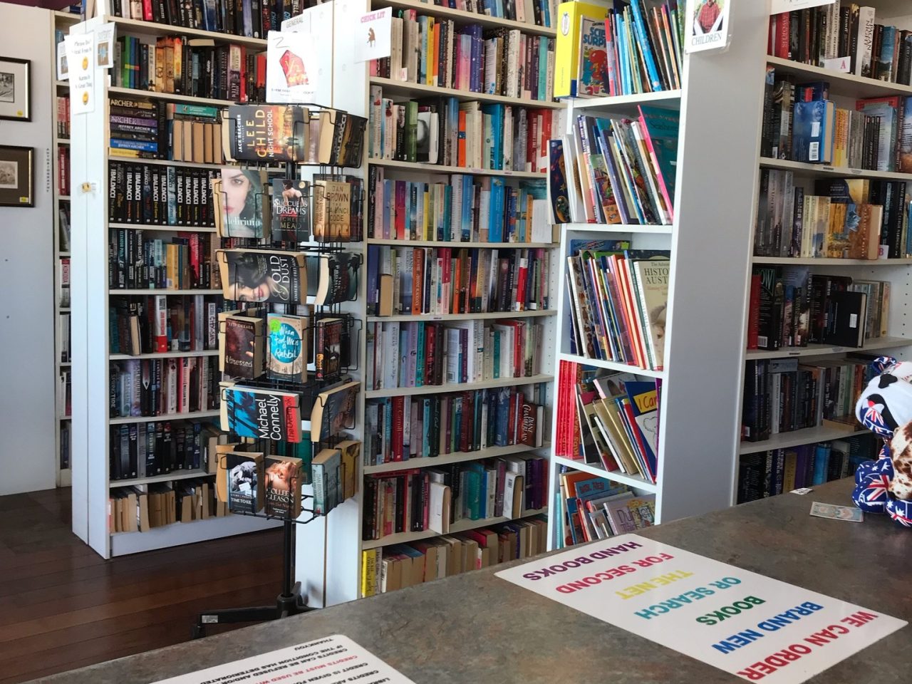 Bassendean Books