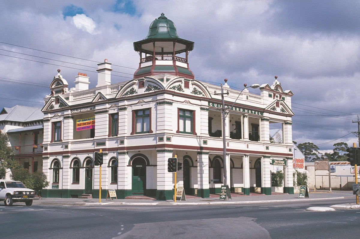 What Suburbs are Near Bassendean, Western Australia